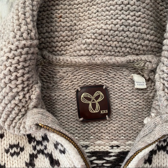 Aritzia TNA sweater XXS - Picture 6 of 8